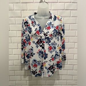 CHARTER CLUB white floral blouse /size PM